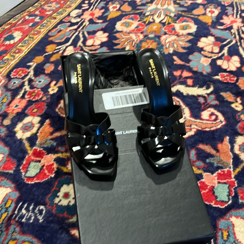 Saint Lauren black slides brand new